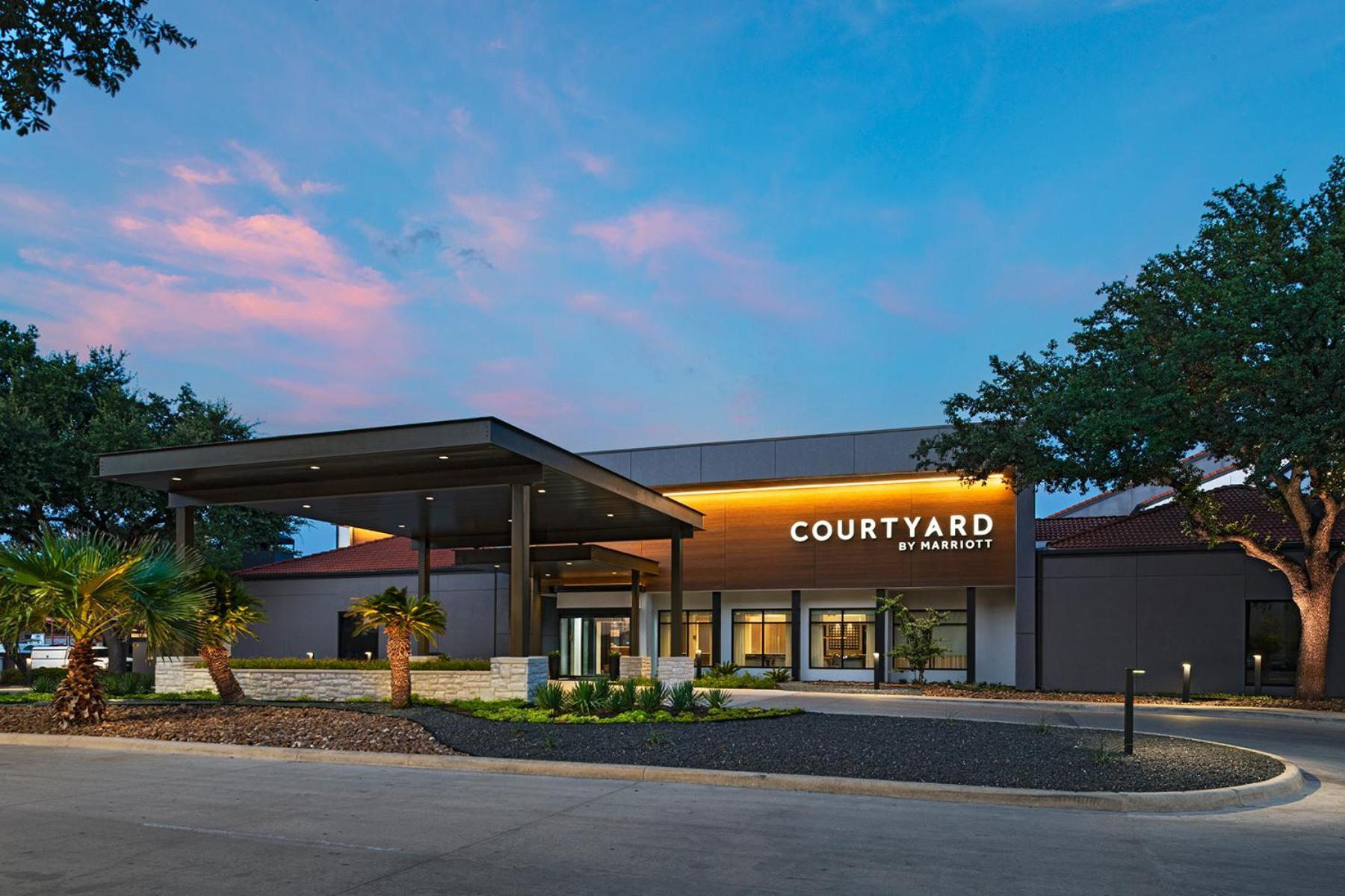 Courtyard By Marriott San Antonio Downtown Hotel Exterior photo
